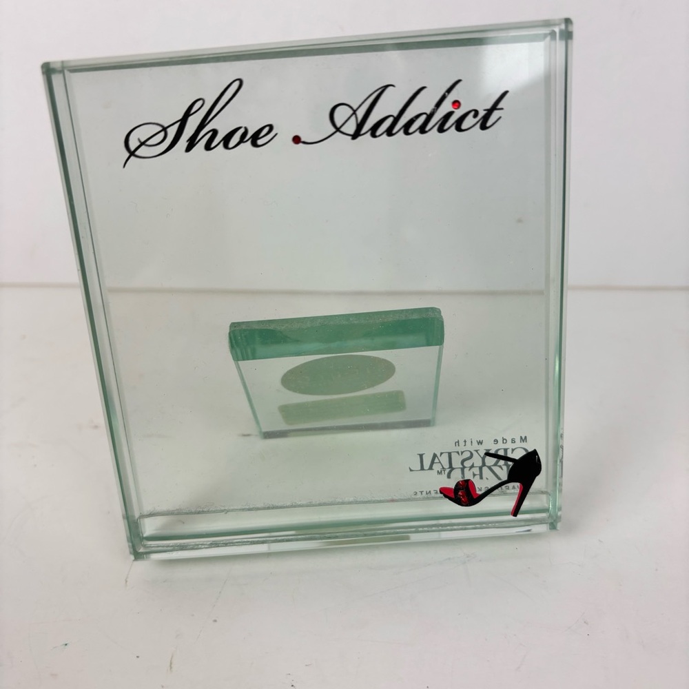Sicura Italian Design 4X4 glass-Shoe Addict red crystal/block photo frame